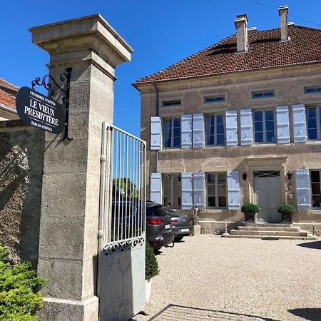 Le Vieux Presbytere Confracourt 외부 사진