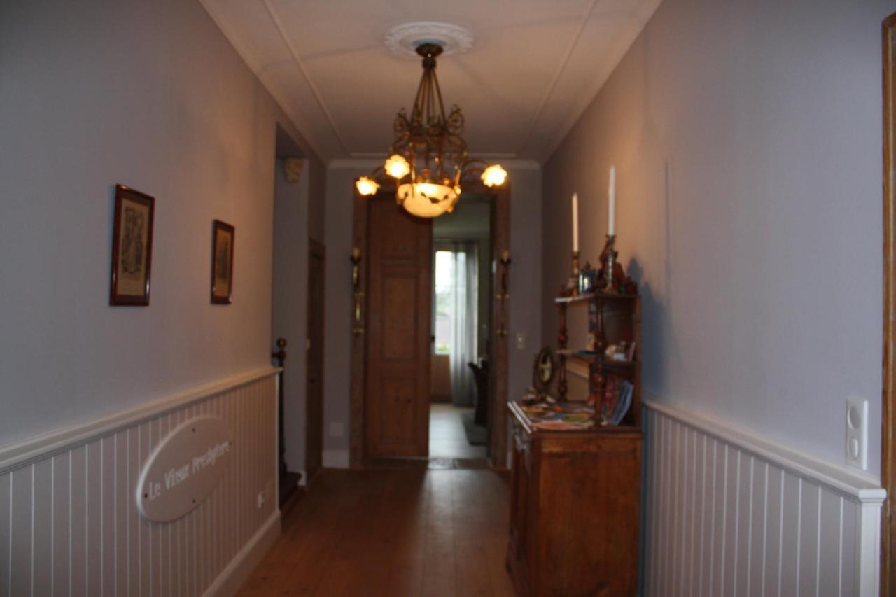 Le Vieux Presbytere Confracourt 외부 사진